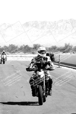 media/Mar-12-2022-SoCal Trackdays (Sat) [[152081554b]]/Around the Pits/